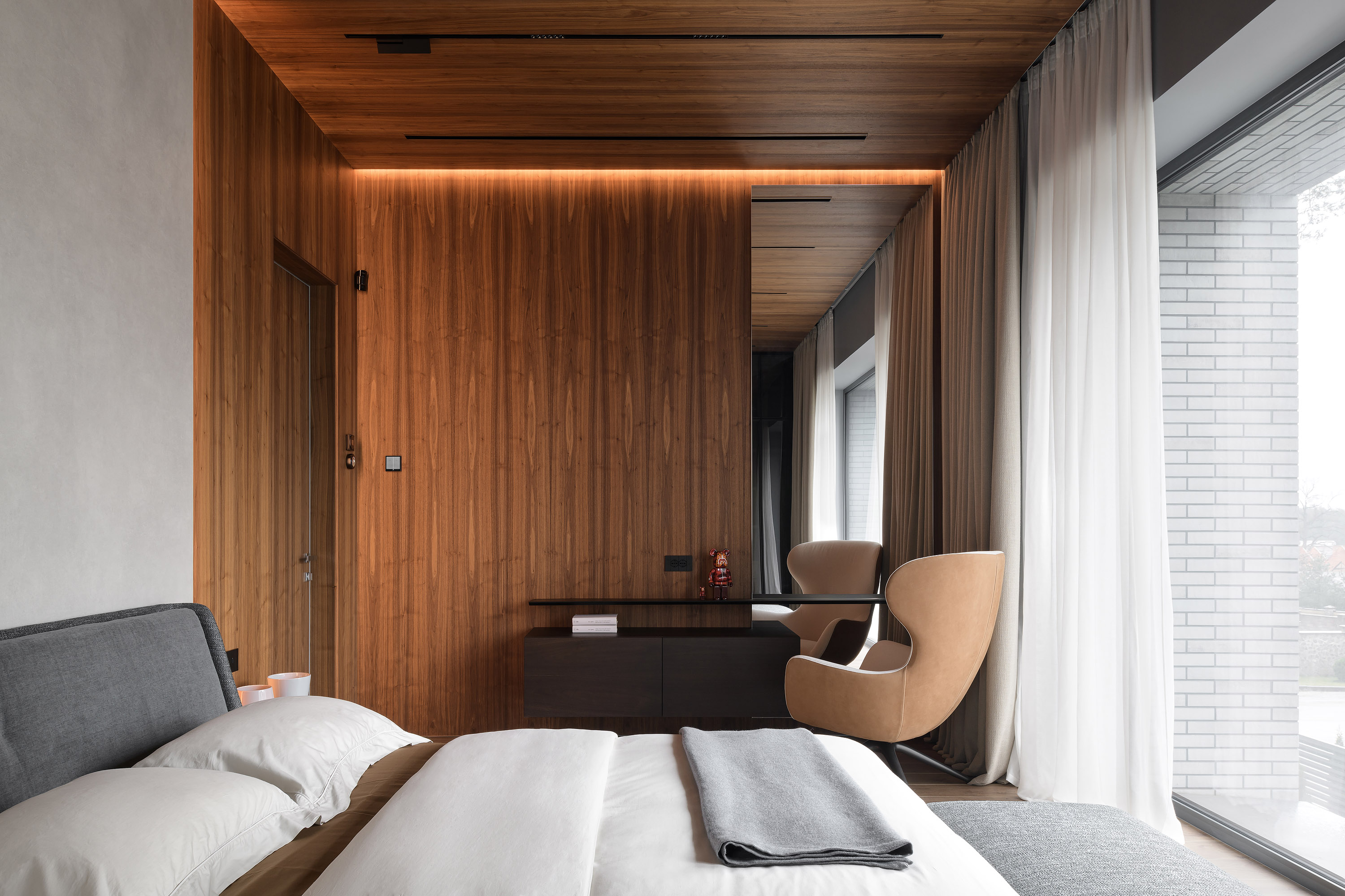 Заміський будинок під Києвом