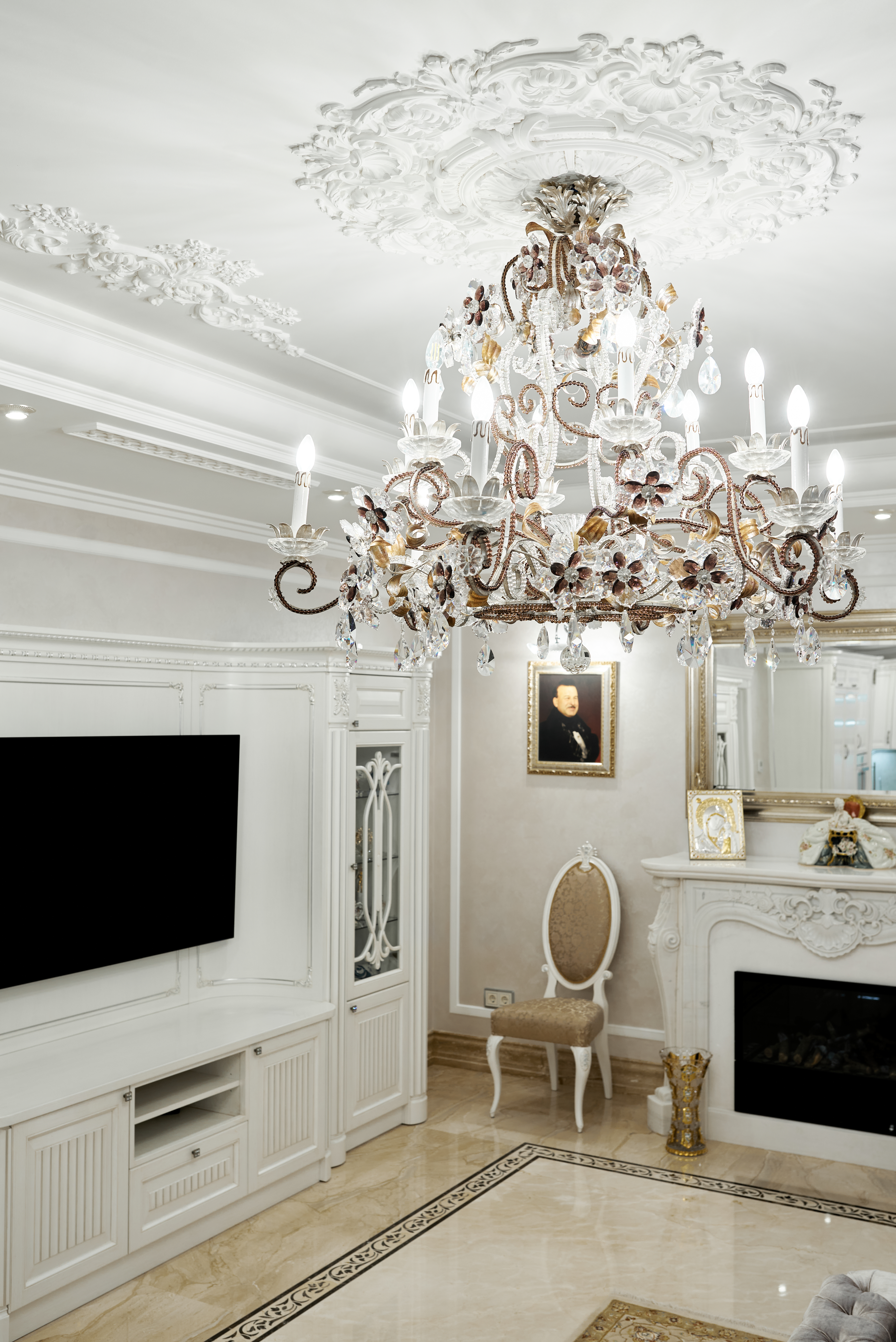 Розкішний класичний інтер'єр