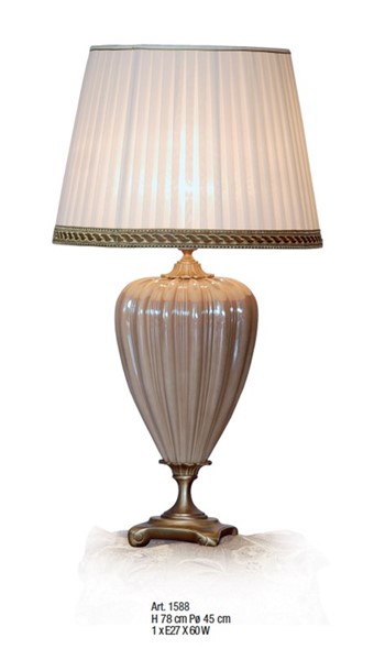 Лампа настольная 1588