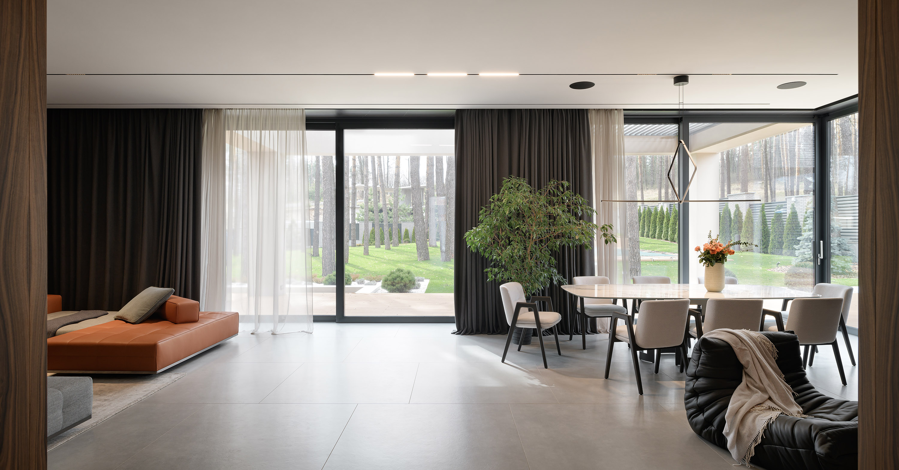 Заміський будинок під Києвом