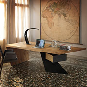 Обедений Стол Nasdaq