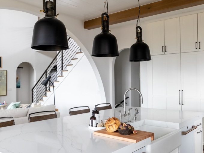 Стельовий Світильник Hangar