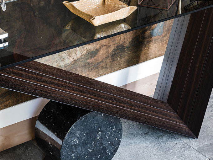 Консоль Valentino