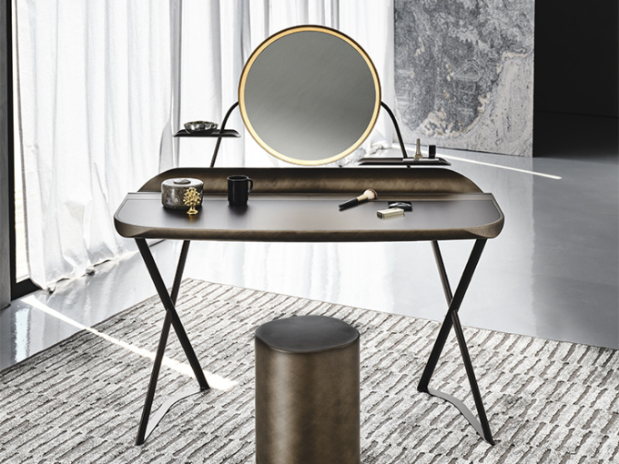 Туалетний столик Cocoon Trousse Leather