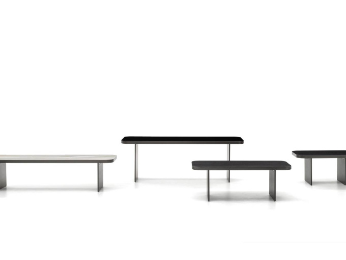 Журнальный столик Clive