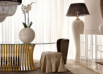 Столова Composition