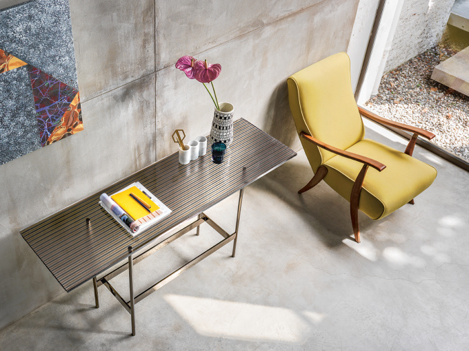 Консоль Waves