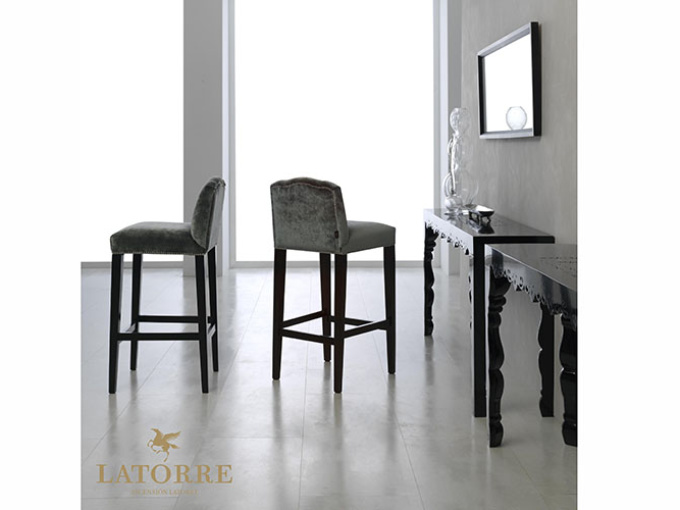 Барный стул Acanthus 