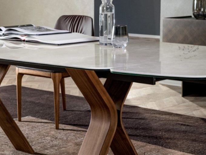 Стол обеденный Still