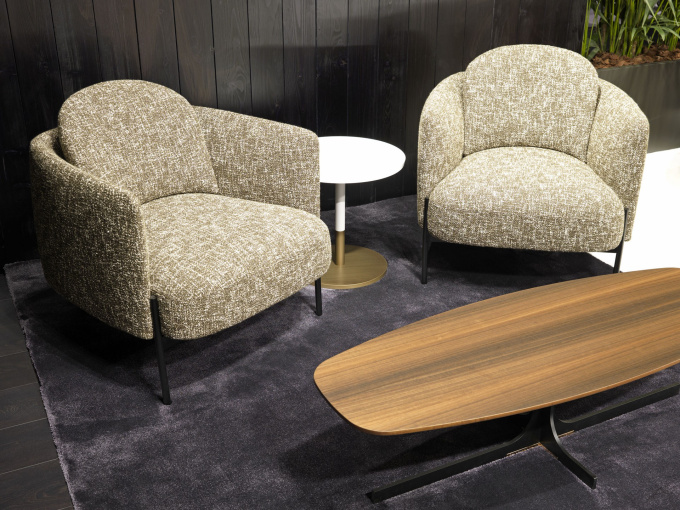 Кресло  Virgin  Arrmchair 