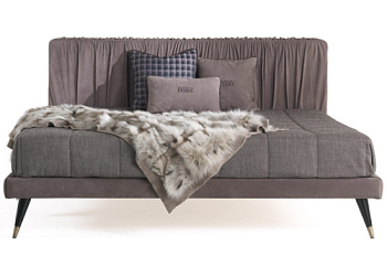 Ліжко Highlander