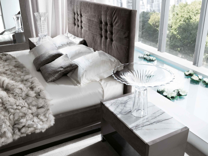 Тумбочка 7830