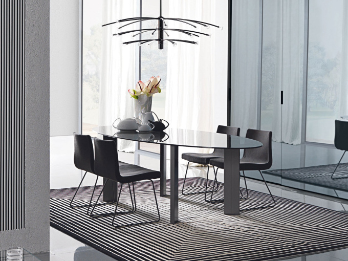 Обідний стіл Taul