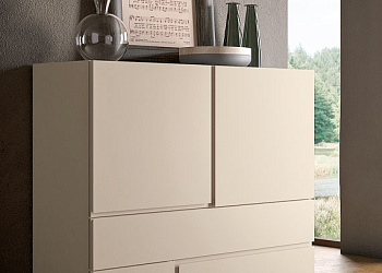 Тумбочка Quadra