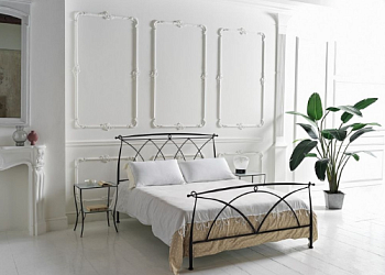 Кпрвать Manon