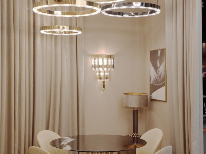 CHARLOTTE DINING TABLE