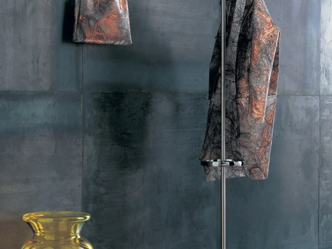 Вешалка Hanger