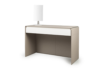 ZERO DRESSING TABLE