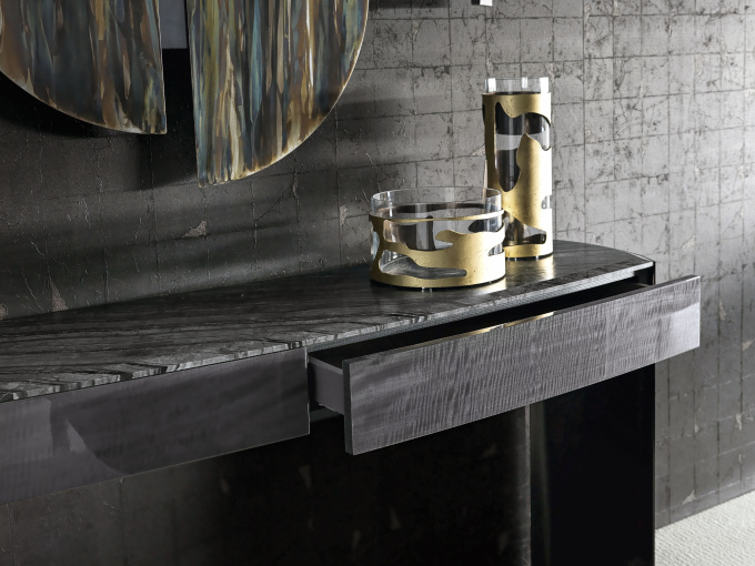 Консоль Consolle