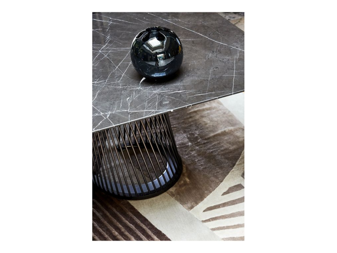 Стіл обідній Serpentine