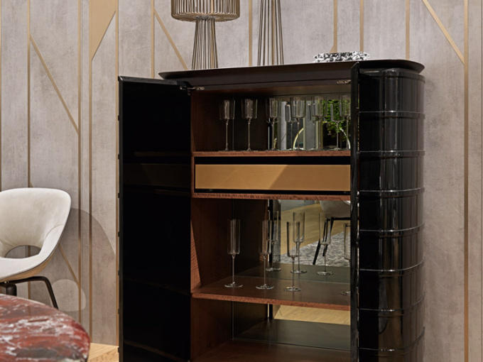 Барный шкаф Nomos