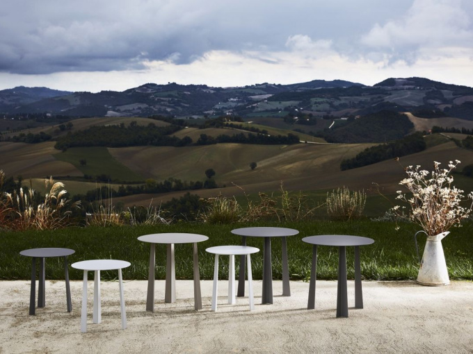 Журнальний столик  Tao