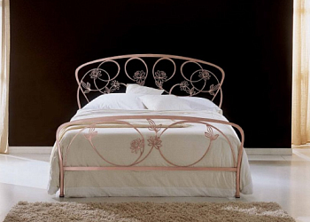 Кпрвать Glicine