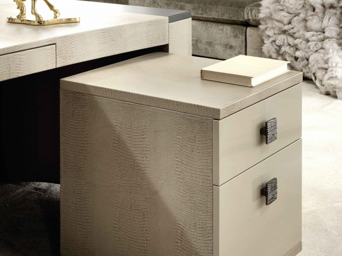 Тумбочка 900/86