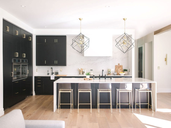 Стельовий світильник Roundout