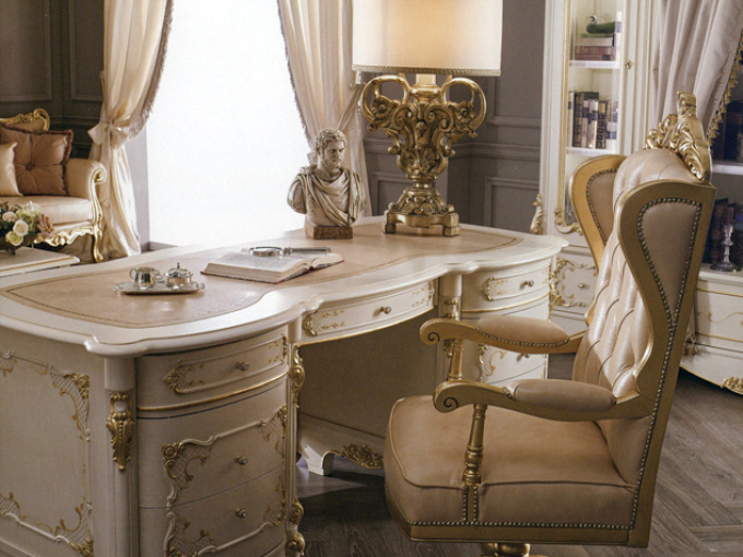 Письмовий стіл RU 1000