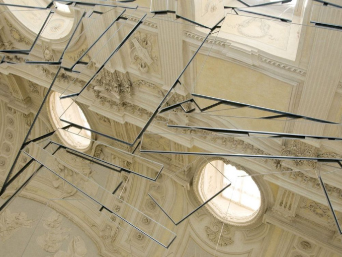 Стіл Brasilia Fernando e Humberto Campana