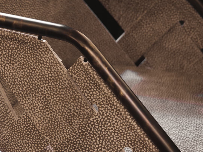 Стул барный Strip stool