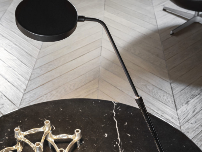 Настольная лампа Spoon