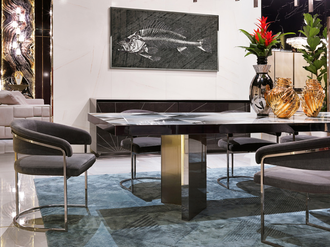 Обідний Стіл Revenge