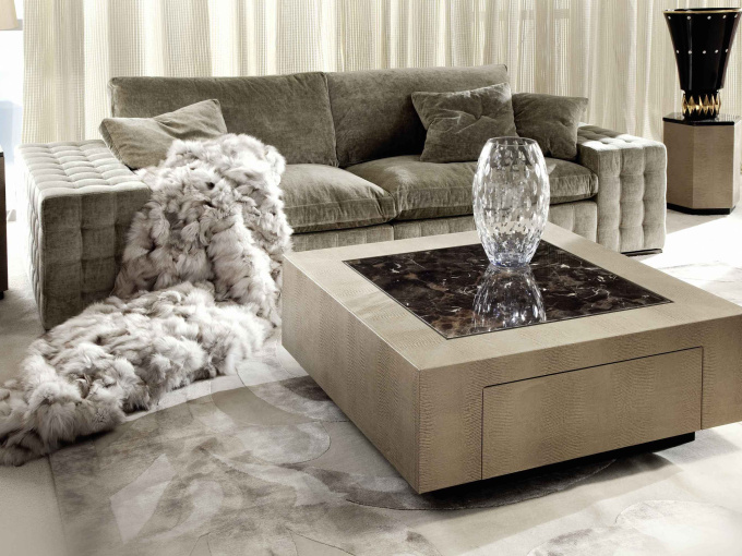 Журнальный столик Square Cocktail Low Table