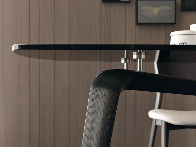 Обідний стіл Gramercy