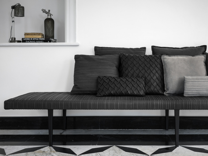 Диван GARÇON SPECIAL EDITION BELLE DE JOUR