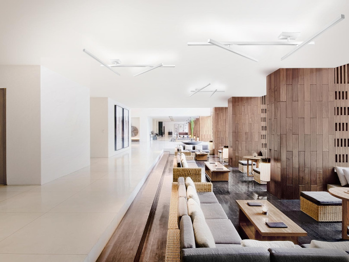 Потолочный светильник  Carmen