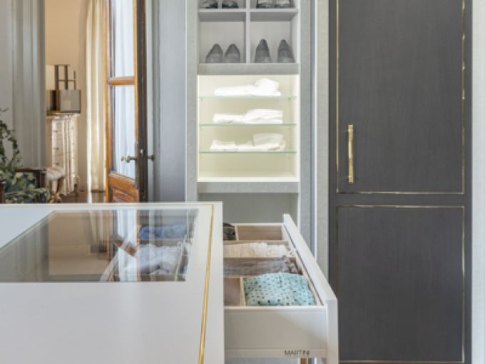 Гардеробна Showroom