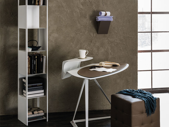 Письмений стол Storm