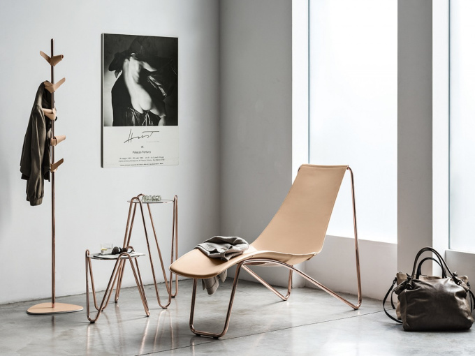 Вешалка Apelle 