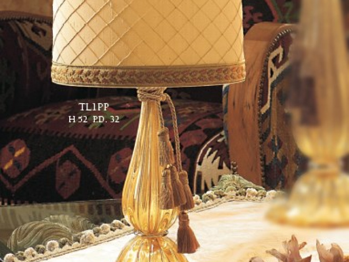 Настольная лампа TL1PP