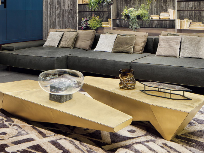 Стол Monolith table