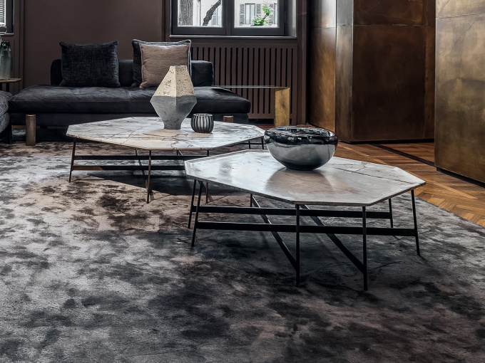 Стол Octagon table