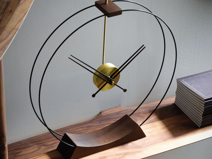 Годинники Aire