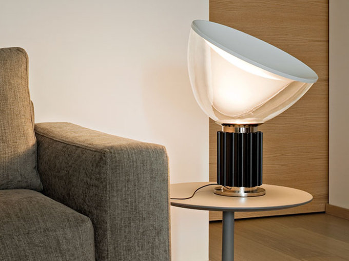 Настольная лампа  Taccia