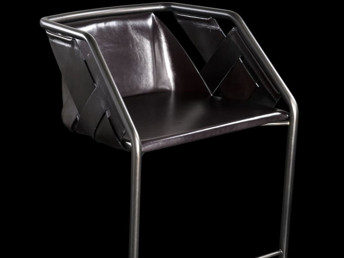 Стул барный Strip stool