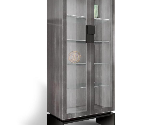 Вітрина Black & More