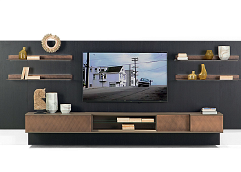 Книжная композиция Intralatina