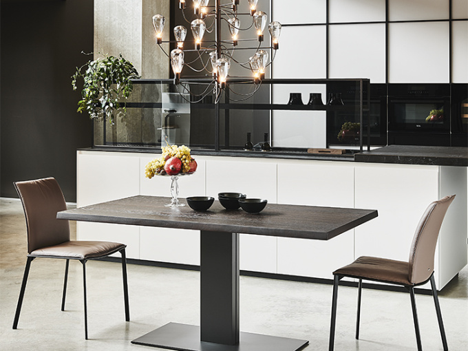 Обедений Стол  Elvis Wood